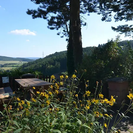 Quiet In Sauerland With Terrace Apartmán *